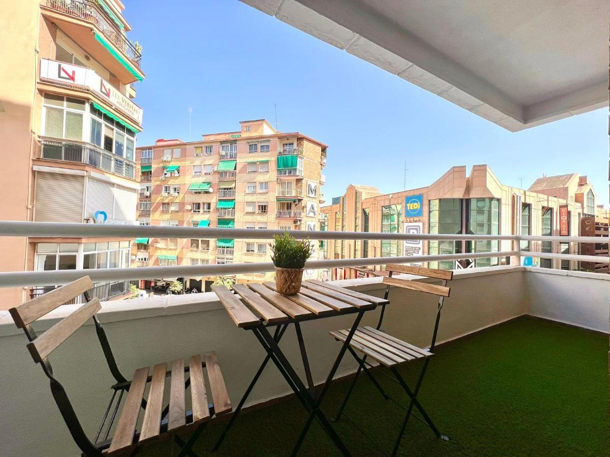 Scala & Balcony By Ele Apartments Malaga Luaran gambar